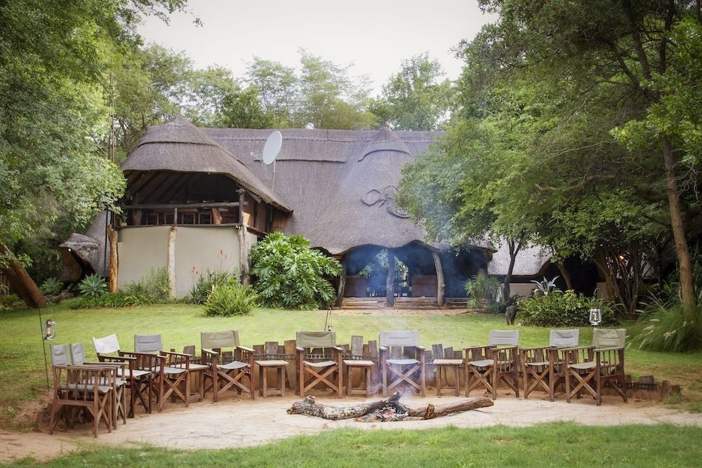 Ivory Lodge Dete Ngoại thất bức ảnh
