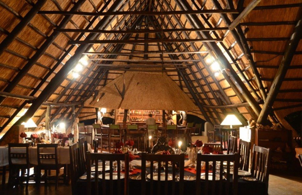 Ivory Lodge Dete Ngoại thất bức ảnh